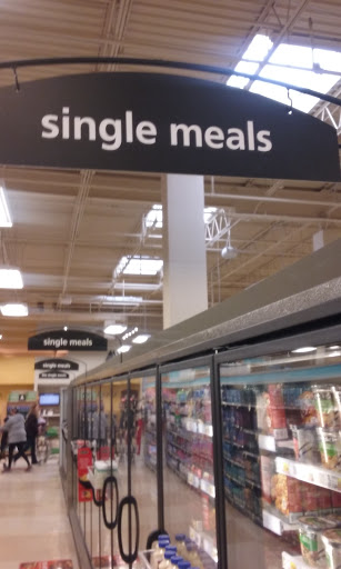 Grocery Store «Kroger», reviews and photos, 65 S Livernois Rd, Rochester Hills, MI 48307, USA