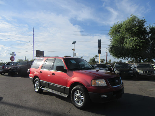Used Car Dealer «Valley Auto Center», reviews and photos, 3199 W McDowell Rd, Phoenix, AZ 85009, USA