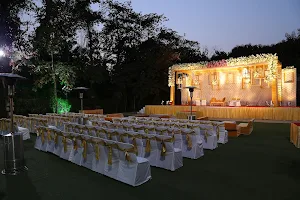 Enrise by Sayaji - Best Banquet hotel in Bhopal image