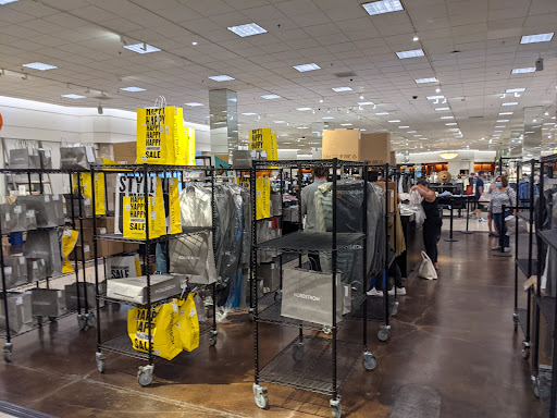 Department Store «Nordstrom», reviews and photos, 4937 Old Orchard Shopping Center, Skokie, IL 60077, USA