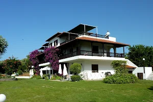 Villa Oasis image