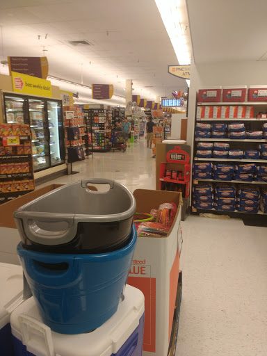 Supermarket «Giant», reviews and photos, 18250 Flower Hill Way, Gaithersburg, MD 20879, USA
