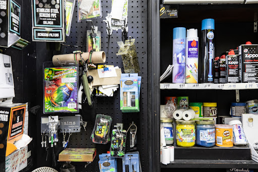 Tobacco Shop «Amsterdam Smoke Shop», reviews and photos, 510 W Court St, Seguin, TX 78155, USA