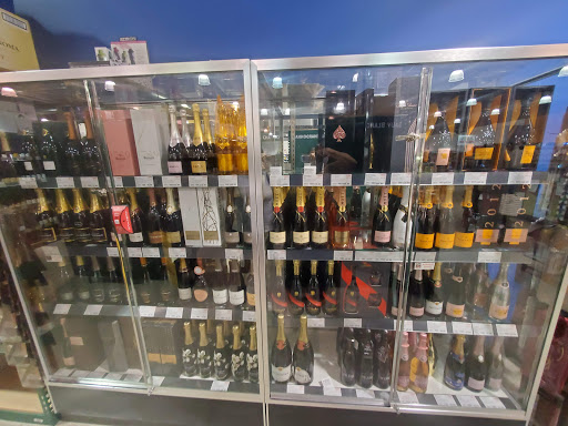 Wine Store «BevMo!», reviews and photos, 6712 W Bell Rd, Glendale, AZ 85308, USA