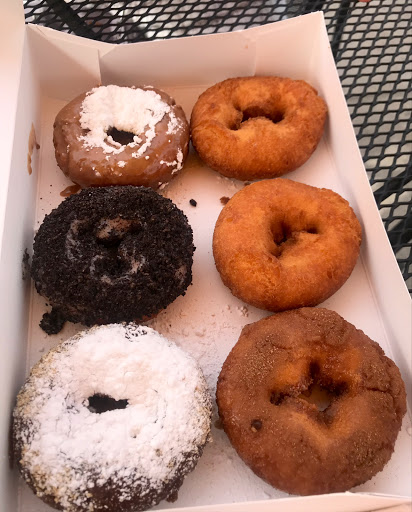 American Restaurant «Fractured Prune Doughnuts-Westgate Glendale», reviews and photos, 9390 W Hanna Ln B 101, Glendale, AZ 85305, USA