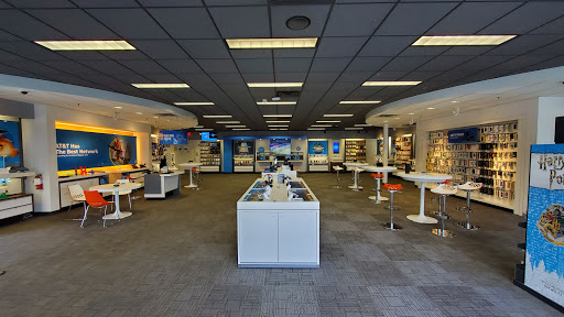 Cell Phone Store «AT&T», reviews and photos, 6531 Fm 1488 Ste. 301, Magnolia, TX 77354, USA