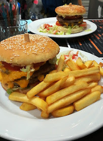 Hamburger du Restaurant mexicain Le Mexico ( MR FRY N GRILL ) à Pau - n°6