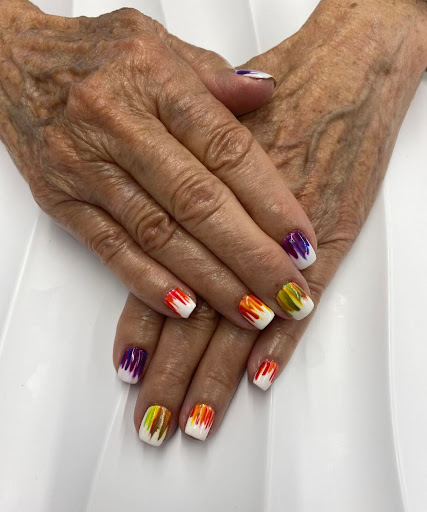 Hair Salon «Bella Bronze Hair Salon and Tanning Studio», reviews and photos, 1486 N Portage Path, Akron, OH 44313, USA