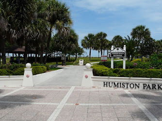 Humiston Beach Park