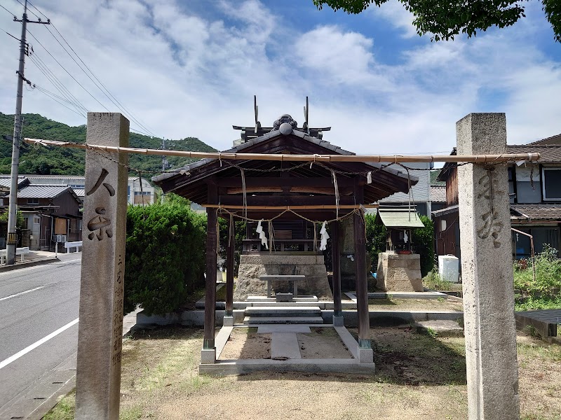 石鉄神社
