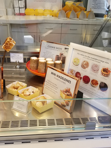 Shopping Mall «The Grove», reviews and photos, 189 The Grove Dr, Los Angeles, CA 90036, USA