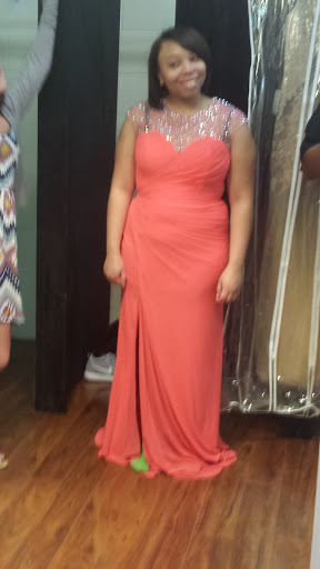 Bridal Shop «Regiss Bridal & Prom - Louisville», reviews and photos, 4216 Outer Loop, Louisville, KY 40219, USA