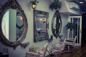 TRENDS Aesthetic Spa Beauty Hair Salon Westminster | Laser Hair Removal | Massage | Waxing image