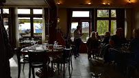 Atmosphère du Restaurant auberge des tilleuls à Poule-les-Écharmeaux - n°11