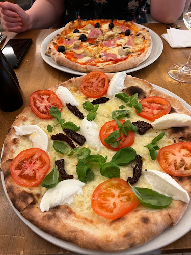Murati's Pizzeria Ristorante | Wolverton - Milton Keynes