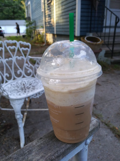 Coffee Shop «Starbucks», reviews and photos, 354 Saw Mill Rd, West Haven, CT 06516, USA