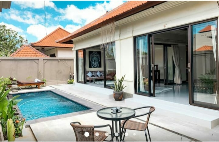 Buana Sari Luxury Private Pool Villa - Kuta Selatan