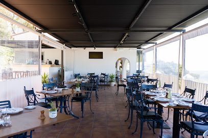 Restaurante Sarmiento - Carretera de Casares, KM 12´5, 29690 Casares, Málaga, Spain