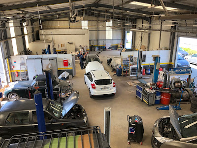 Garage et Carrosserie AD Vernerey à Parigné-l'Évêque