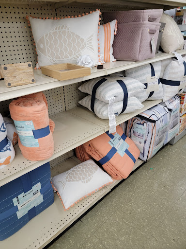 Discount Store «Big Lots», reviews and photos, 924 N Main St, Suffolk, VA 23434, USA