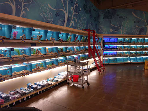 Pet Supply Store «PetSmart», reviews and photos, 420 Home Dr, Pittsburgh, PA 15275, USA