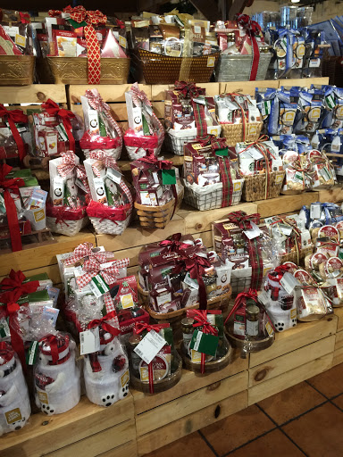 Grocery Store «The Fresh Market», reviews and photos, 1205 Johnson Ferry Rd #109, Marietta, GA 30068, USA