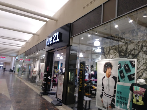Clothing Store «rue21», reviews and photos, 388 Northtown Dr, Blaine, MN 55434, USA