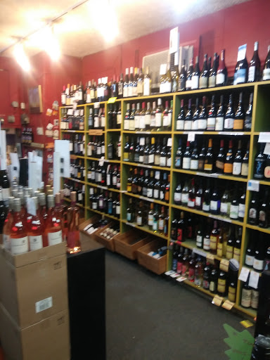 Wine Store «Schuber Liquor Store», reviews and photos, 373 Park Ave, Rochester, NY 14607, USA