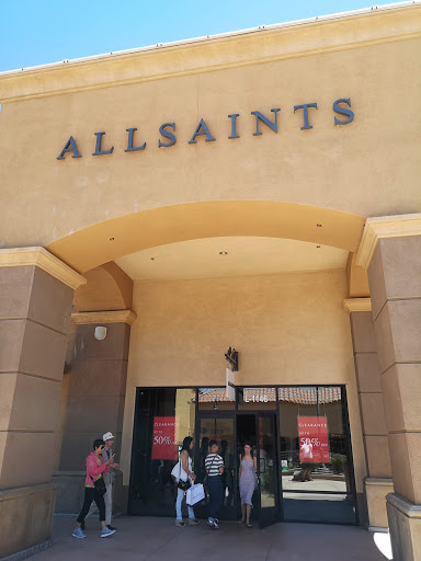 Shopping Mall «Desert Hills Premium Outlets», reviews and photos, 48400 Seminole Dr, Cabazon, CA 92230, USA