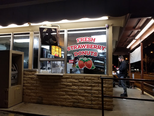 Donut Shop «The Donut Man», reviews and photos, 915 E Rte 66, Glendora, CA 91740, USA