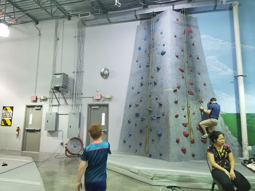 Rock Climbing Gym «Sportrock Climbing Centers», reviews and photos, 45935 Maries Rd, Sterling, VA 20166, USA