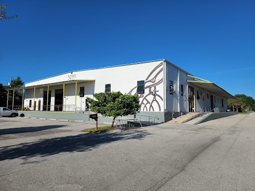 Brewery «Walking Tree Brewery», reviews and photos, 3209 Dodger Rd, Vero Beach, FL 32960, USA