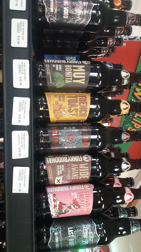 Liquor Store «Liquors Of Tarpon», reviews and photos, 604 S Pinellas Ave, Tarpon Springs, FL 34689, USA