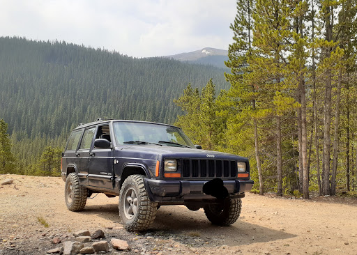 Used Car Dealer «Royal Automotive», reviews and photos, 3232 S Broadway, Englewood, CO 80113, USA