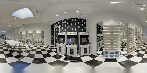 Optician «Warby Parker Annex», reviews and photos, 817 NW 23rd Ave, Portland, OR 97210, USA