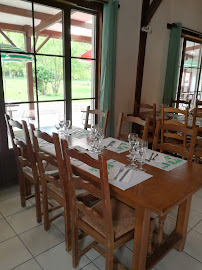 Atmosphère du Bar Restaurant Les Amis de la Forêt à Mervent - n°3