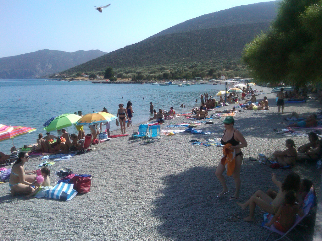 Foto di Valtos beach con molto pulita livello di pulizia