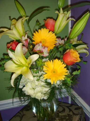 Florist «Lake Grove Village Florist», reviews and photos, 1015 Hawkins Ave, Lake Grove, NY 11755, USA