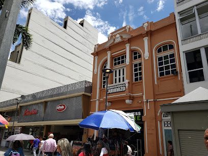 The Patio Restaurant and Bakery - Cra. 49 #52-39, La Candelaria, Medellín, La Candelaria, Medellín, Antioquia, Colombia
