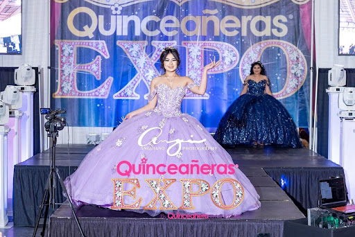 Bridal Shop «Esmeralda Bridal & Quinceaneras», reviews and photos, 2415 Howe Ave, Sacramento, CA 95825, USA