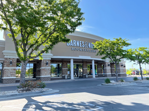 Book Store «Barnes & Noble», reviews and photos, 7157 Plaza Center Dr, West Jordan, UT 84084, USA