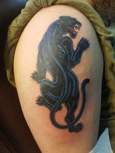 Tattoo Shop «AWOL Custom Tattooing Llc», reviews and photos, 1780 W Sherman Blvd, Muskegon, MI 49441, USA