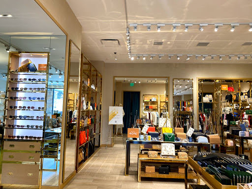 Shopping Mall «Clarksburg Premium Outlets», reviews and photos, 22705 Clarksburg Rd, Clarksburg, MD 20871, USA