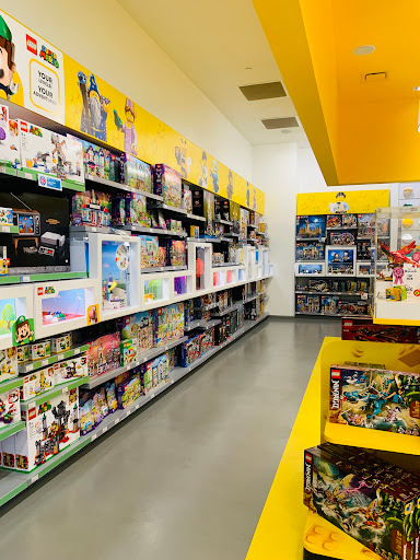 The LEGO® Store University Town Center
