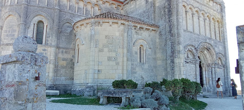 Aux Trois Porcelets à Périgueux