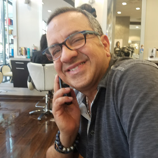 Beauty Salon «Frizzles», reviews and photos, 534 John Carlyle St, Alexandria, VA 22314, USA