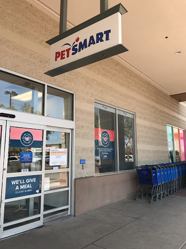Pet Supply Store «PetSmart», reviews and photos, 13764 W Bell Rd, Surprise, AZ 85374, USA