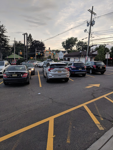 Liquor Store «Ramsey Liquors», reviews and photos, 47 W Main St, Ramsey, NJ 07446, USA