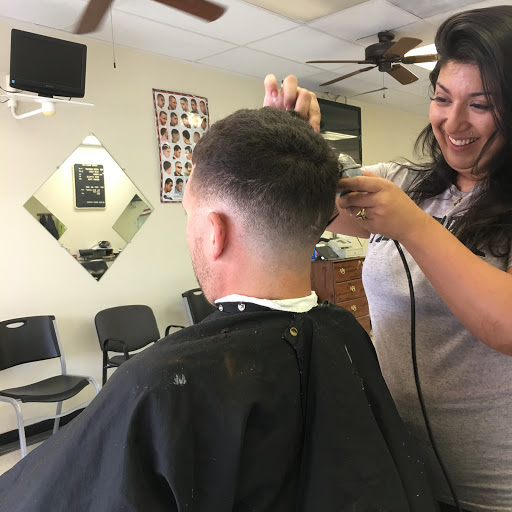 Barber Shop «Friendly Barber Shop», reviews and photos, 13207 Jones Rd, Houston, TX 77070, USA