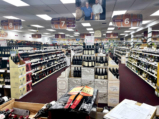 Liquor Store «M & R Liquors», reviews and photos, 2773 Main St, Glastonbury, CT 06033, USA
